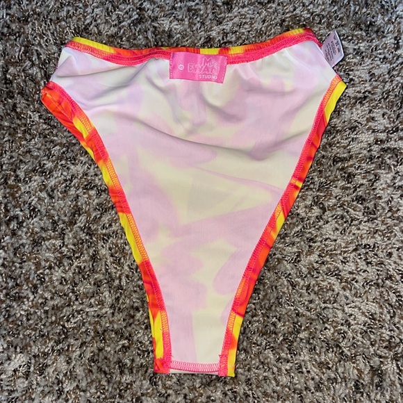 High Rise Rave Bottoms - Picture 6 of 8